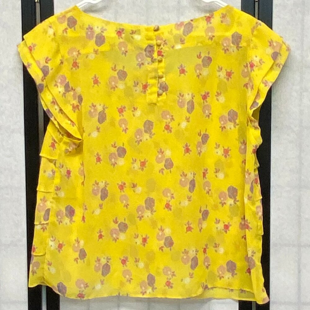 American Eagle Yellow Sheer Tiered Ruffle Cap Sleeve Back Button Top XL - Picture 2 of 13